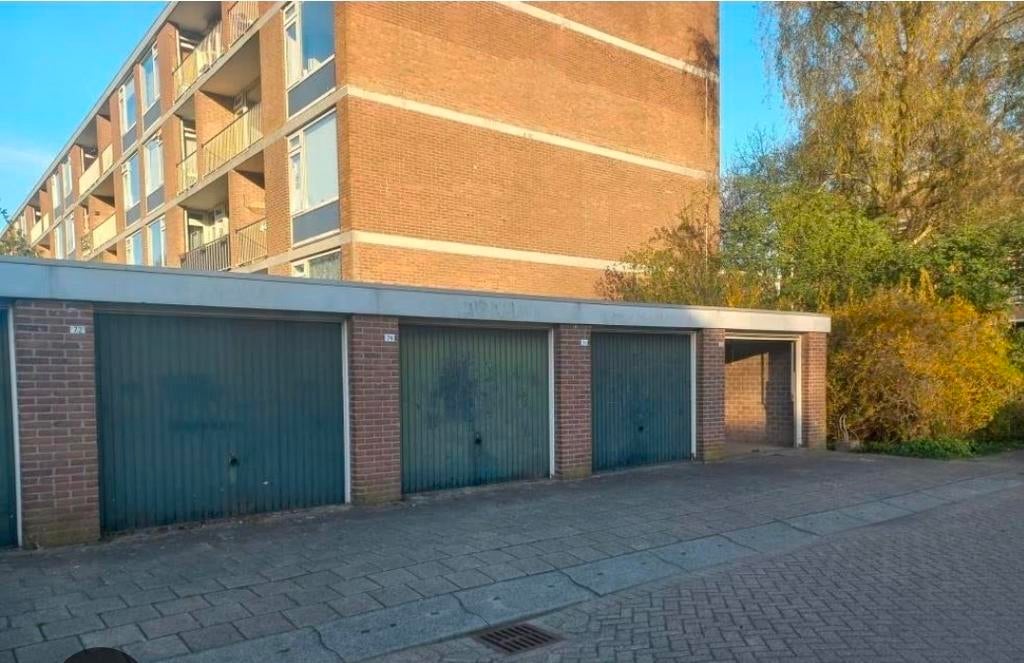 GEZOCHT: Garagebox / schuur (omgeving Leyenburg, Ophalen