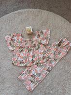 Zomer setje meisje bloemenprint – top + broek – zo goed als, Kinderen en Baby's, Kinderkleding | Maat 98, Ophalen of Verzenden