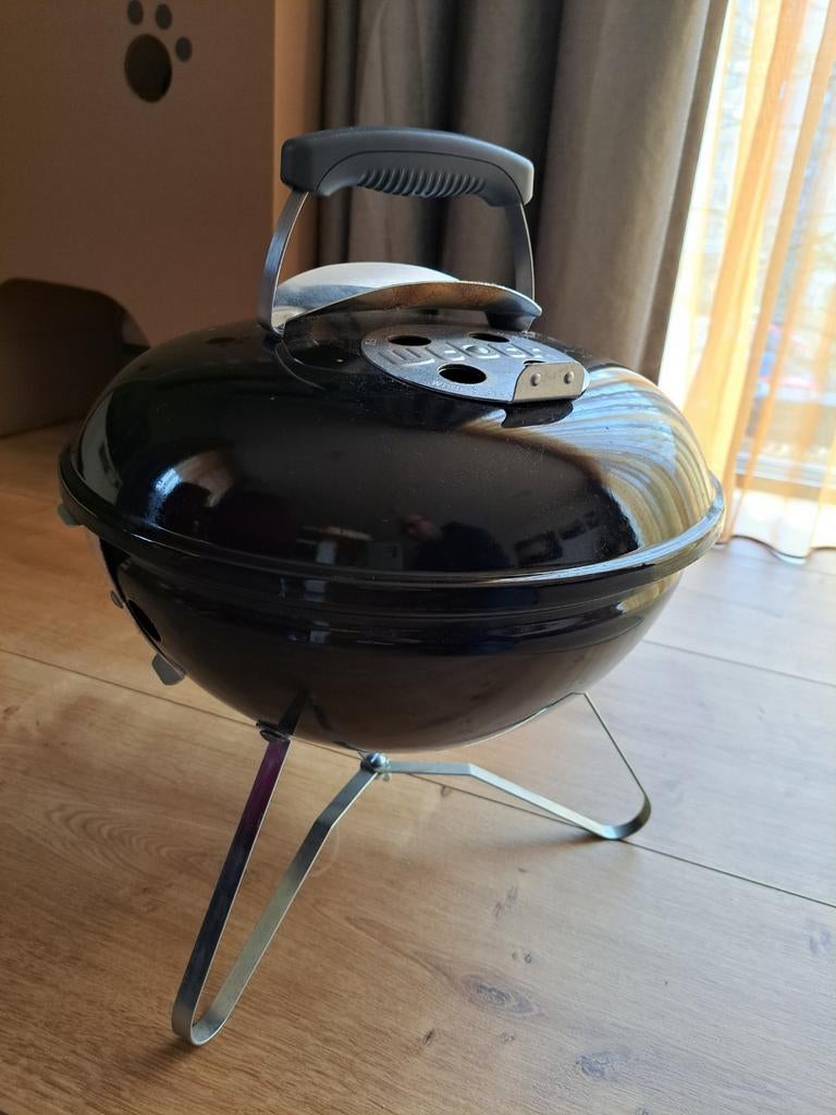 Weber Smokey Joe, Tuin en Terras, Houtskoolbarbecues, Ophalen, Zo goed als nieuw, Weber