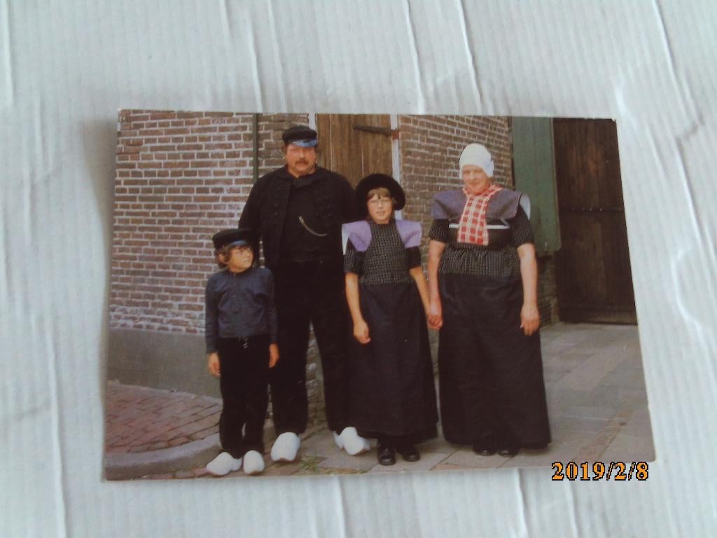 ansichtkaart spakenburg boerenfamilie +/- 1925, Ophalen of Verzenden, 1960 tot 1980, Ongelopen, Zuid-Holland