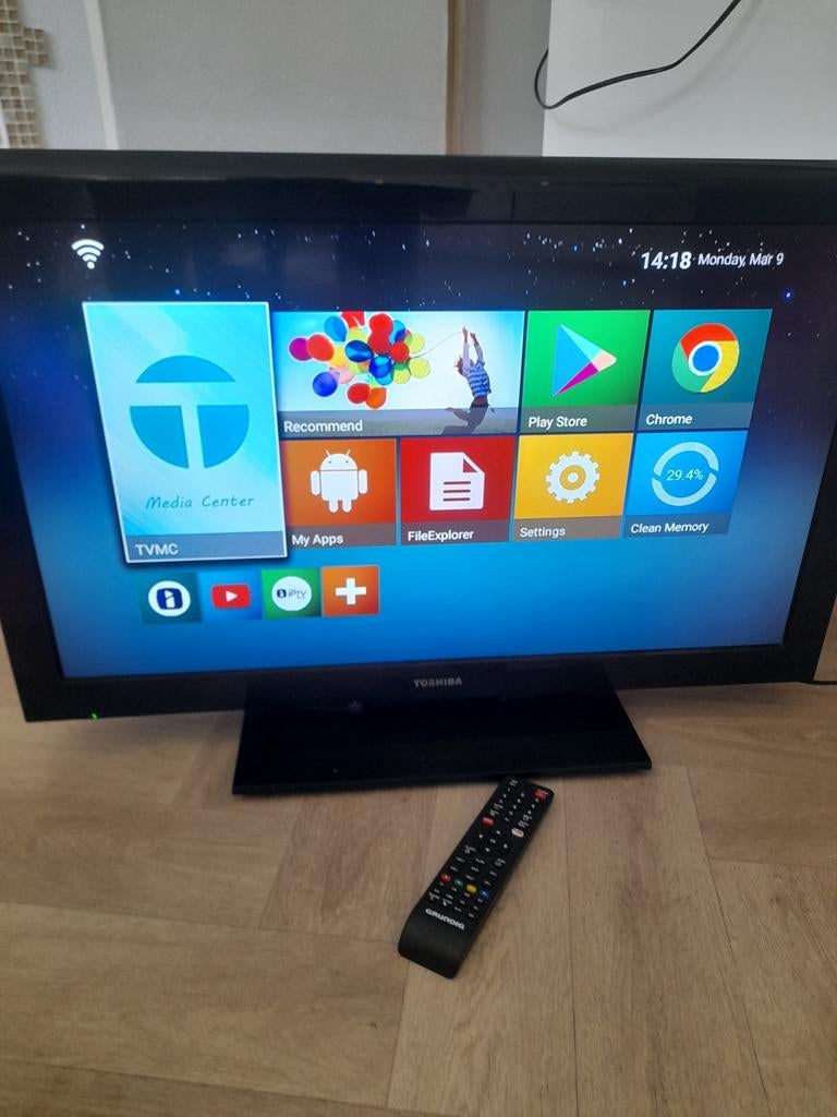 Toshiba 32AV933G LCD Kleurentelevisie, Ophalen, 50 Hz, 80 tot 100 cm, Gebruikt