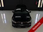 Volkswagen Polo 2.0 TSI GTI | Pano | Beats | CarPlay | Sfeer, Gebruikt, Euro 6, 4 cilinders, Zwart