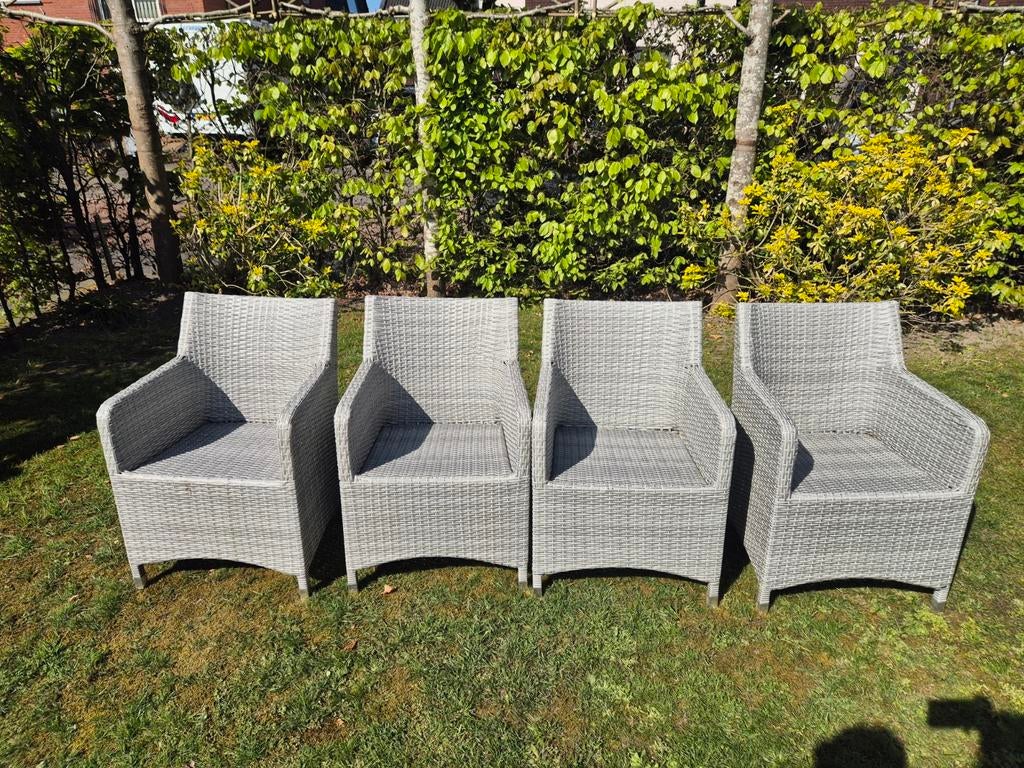 4 wicker stoelen Bois Le Duc, Ophalen, Gebruikt, Wicker