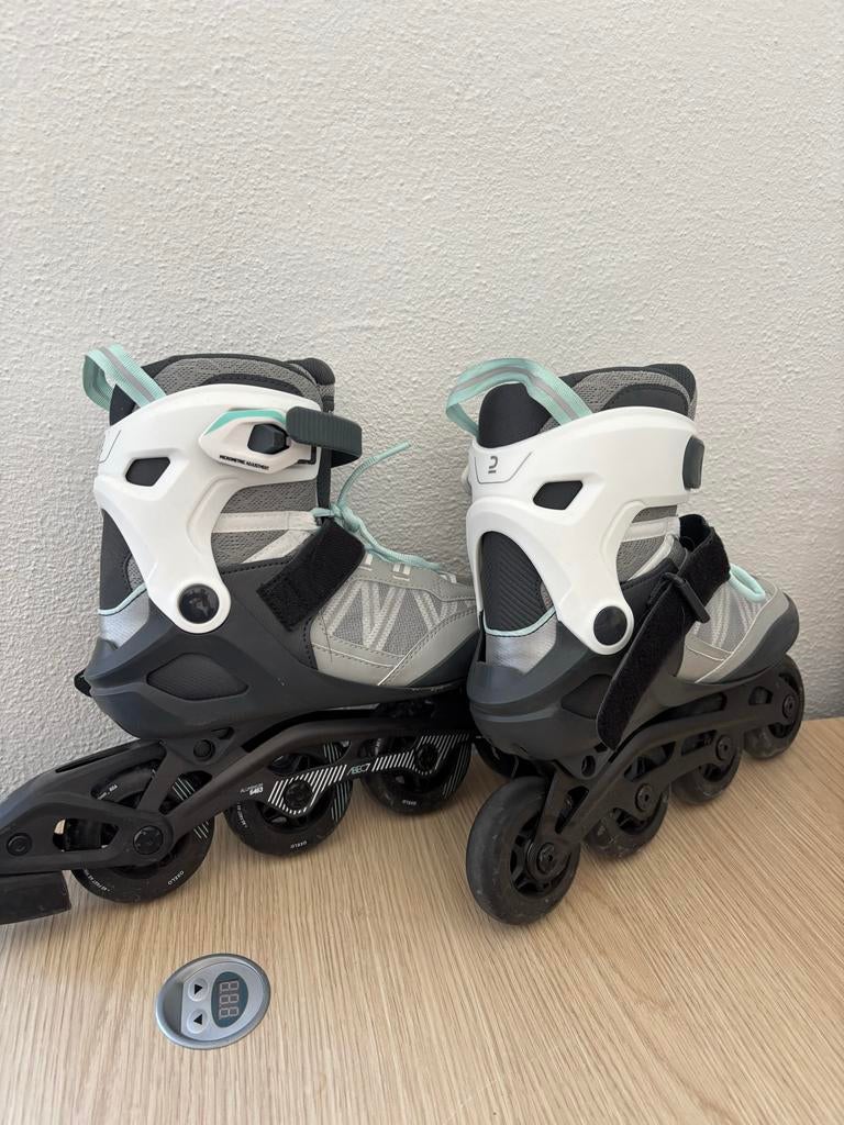 Oxelo FIT500 skates maat 37-39, zo goed als nieuw, Ophalen, Zo goed als nieuw, Overige typen, Overige merken