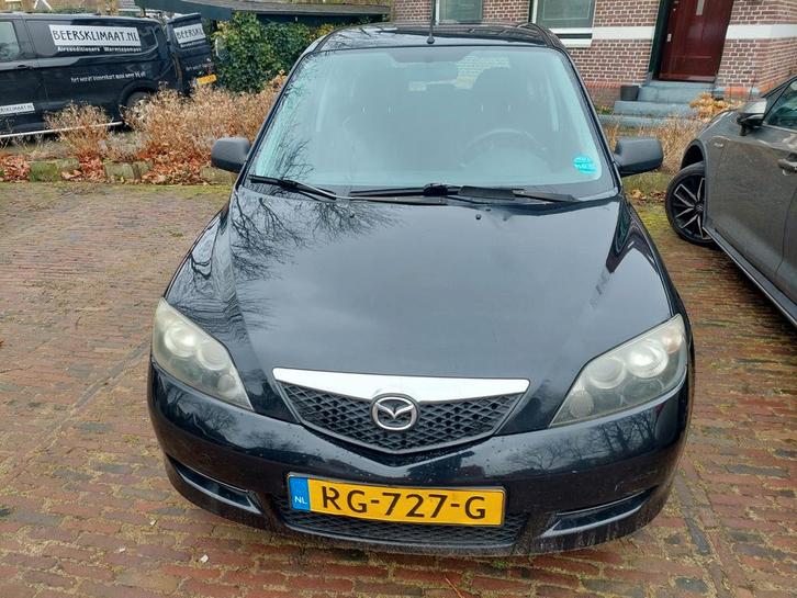 Mazda 2 1.2 16V 2006 Zwart, Auto's, Mazda, Particulier, Benzine, C, MPV, Handgeschakeld, Geïmporteerd, Zwart, Grijs, Stof, Voorwielaandrijving