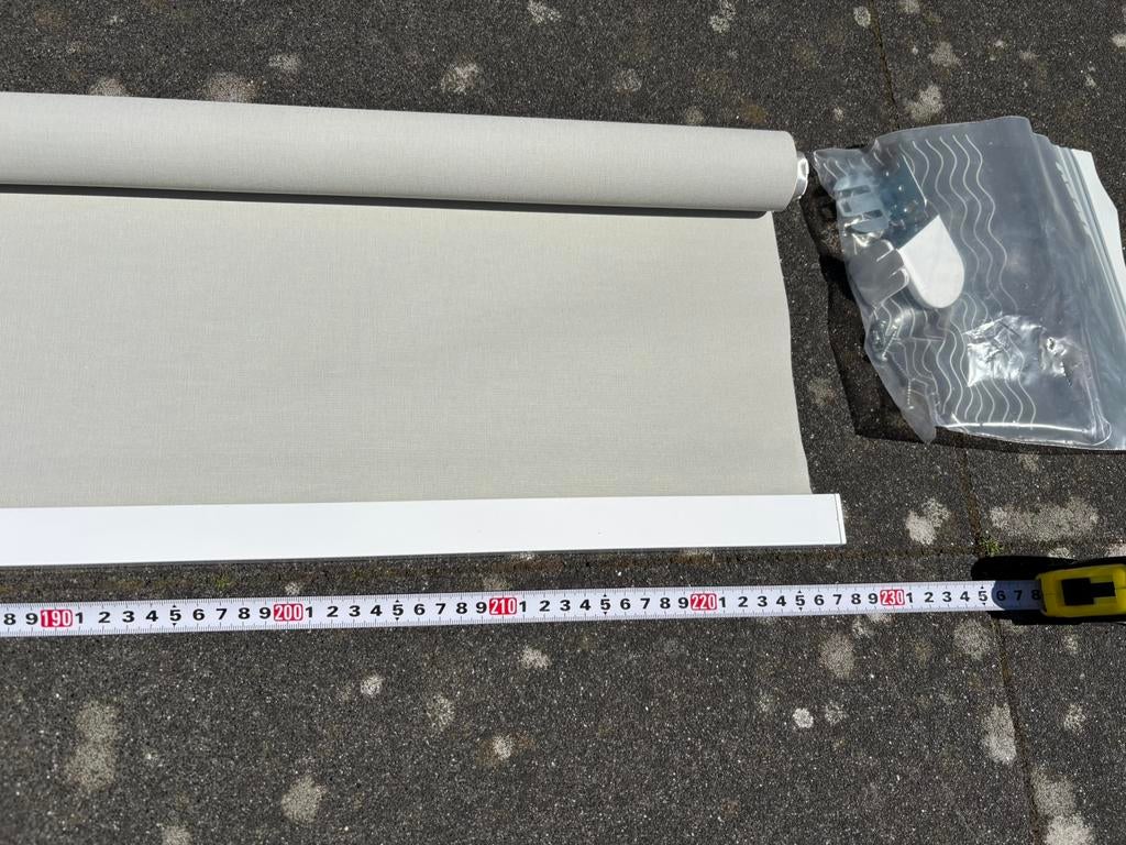 Rolgordijn Volledig Zonwerend., Ophalen, Crème of Beige, Zo goed als nieuw, 200 cm of meer