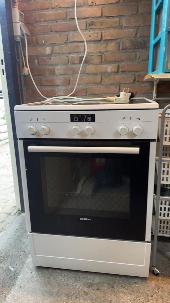 Siemens Vrijstaand Elektrisch Fornuis met Oven, Gebruikt, 60 cm of meer, Vrijstaand, 85 tot 90 cm