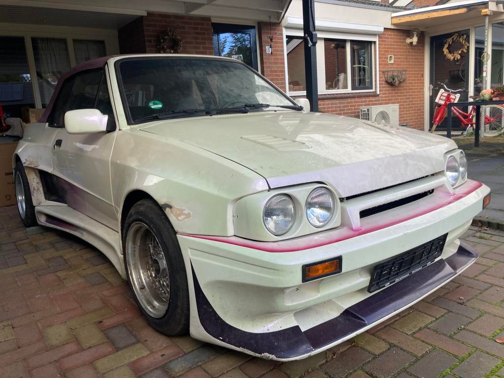 Ford Escort 1.6 Cabriolet - Rieger GTO breedbouw - BBS, Auto's, Oldtimers, Cabriolet, Wit, Handgeschakeld, Particulier