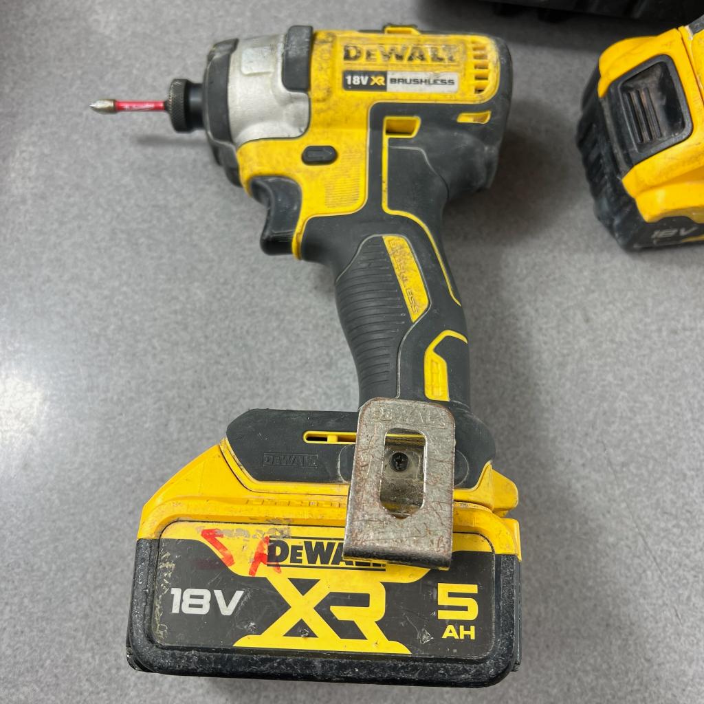 DeWalt DCD887+ DCD796 boormachine +koffer,accu,lader| 405629, Ophalen of Verzenden, Gebruikt, 600 watt of meer, Boormachine