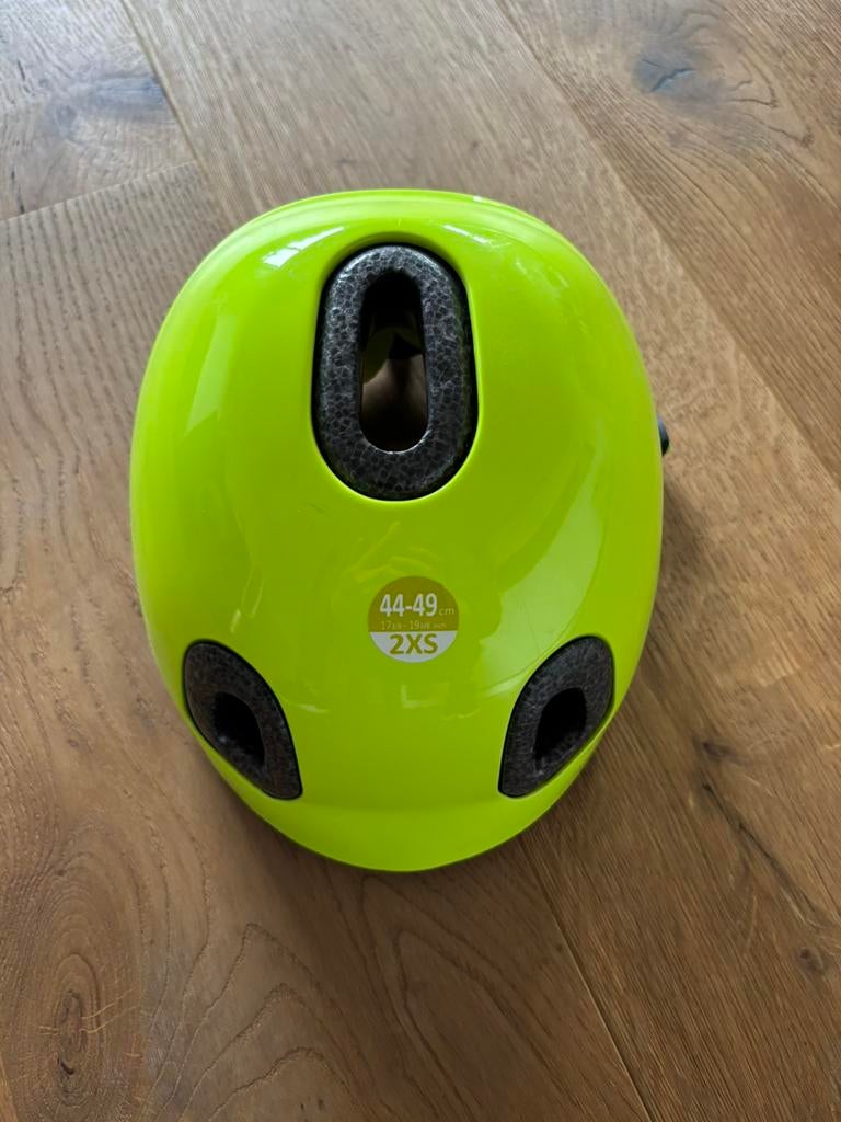 BTWIN fietshelm, Ophalen, Zo goed als nieuw