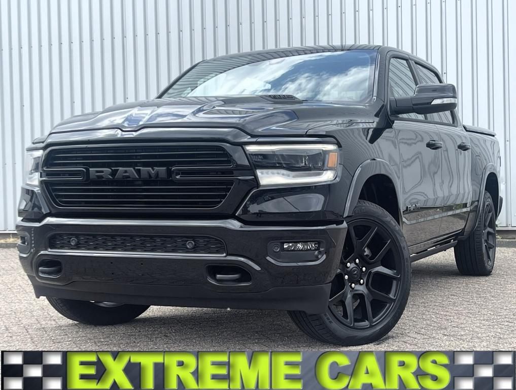 Dodge Ram 1500 pick up 4x4 Crew Cab Laramie Night Luchtverin, Automaat, Gebruikt, Zwart, Bedrijf