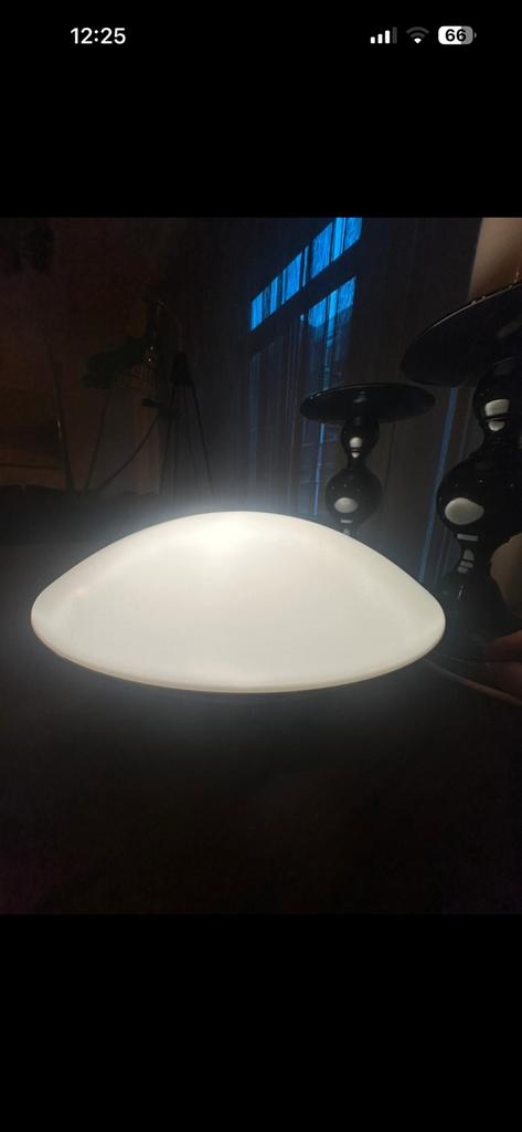 Witte ronde tafellamp van inoolux, Ophalen of Verzenden, Gebruikt, Glas