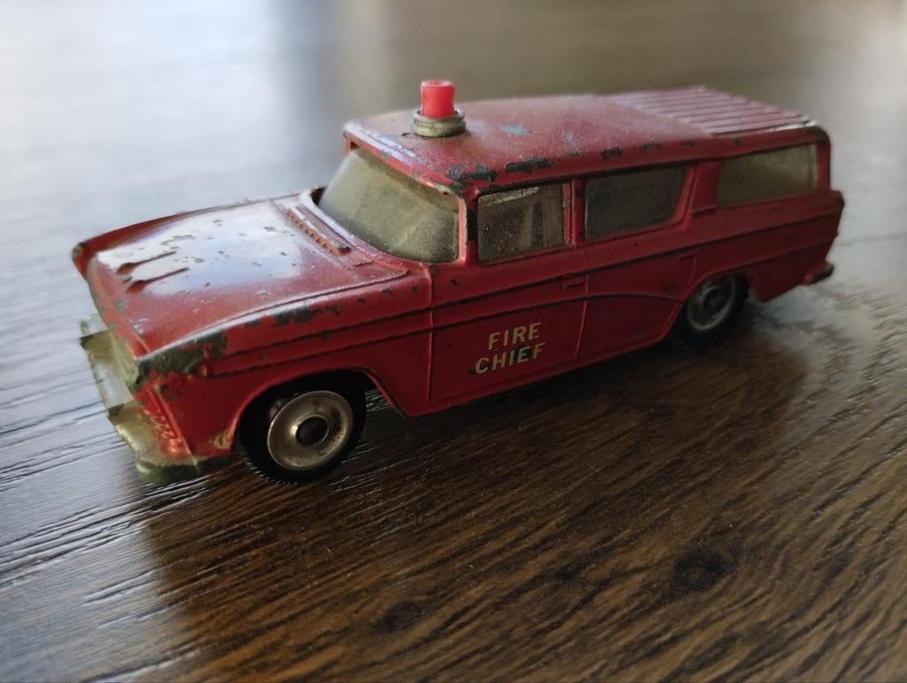 Dinky toys brandweer, Hobby en Vrije tijd, Modelauto's | 1:43, Ophalen of Verzenden, Gebruikt, Auto, Dinky Toys