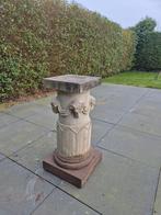 Tuinbeeld sokkel, Tuin en Terras, Tuinbeelden, Ophalen, Gebruikt, Steen, Dierenbeeld