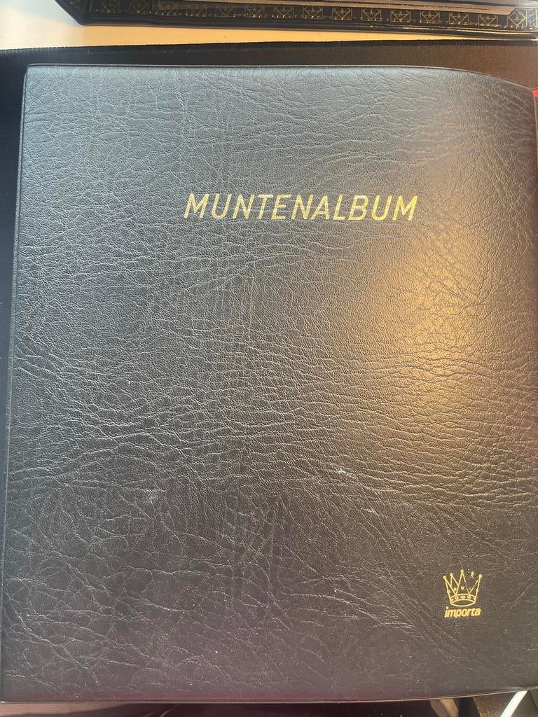 Europees muntenalbum met diverse euromunten, Postzegels en Munten, Munten | Europa | Euromunten, Verzenden, Overige landen, Overige waardes