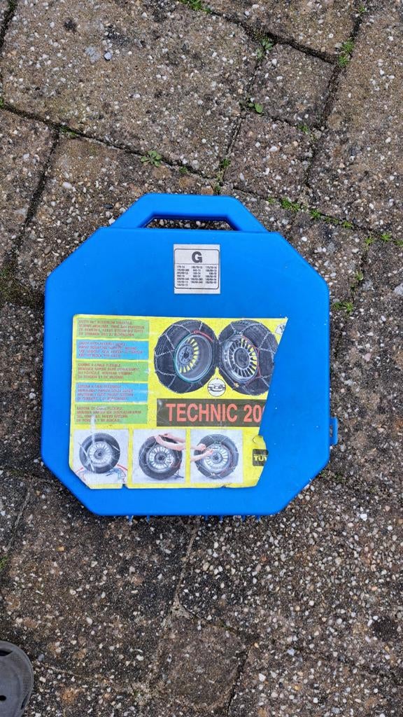 Sneeuwkettingen voor verschillende maten banden, Ophalen of Verzenden, Gebruikt