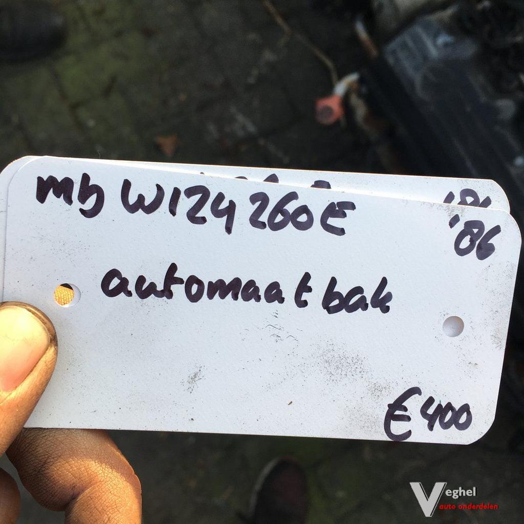 Mercedes W124 2.6  1986     Automaatbak, Ophalen, Gebruikt, -, -
