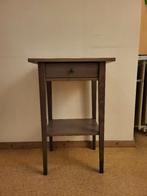 Hemnes nachtkastje, Ophalen, 55 tot 70 cm, Zo goed als nieuw, 45 tot 65 cm