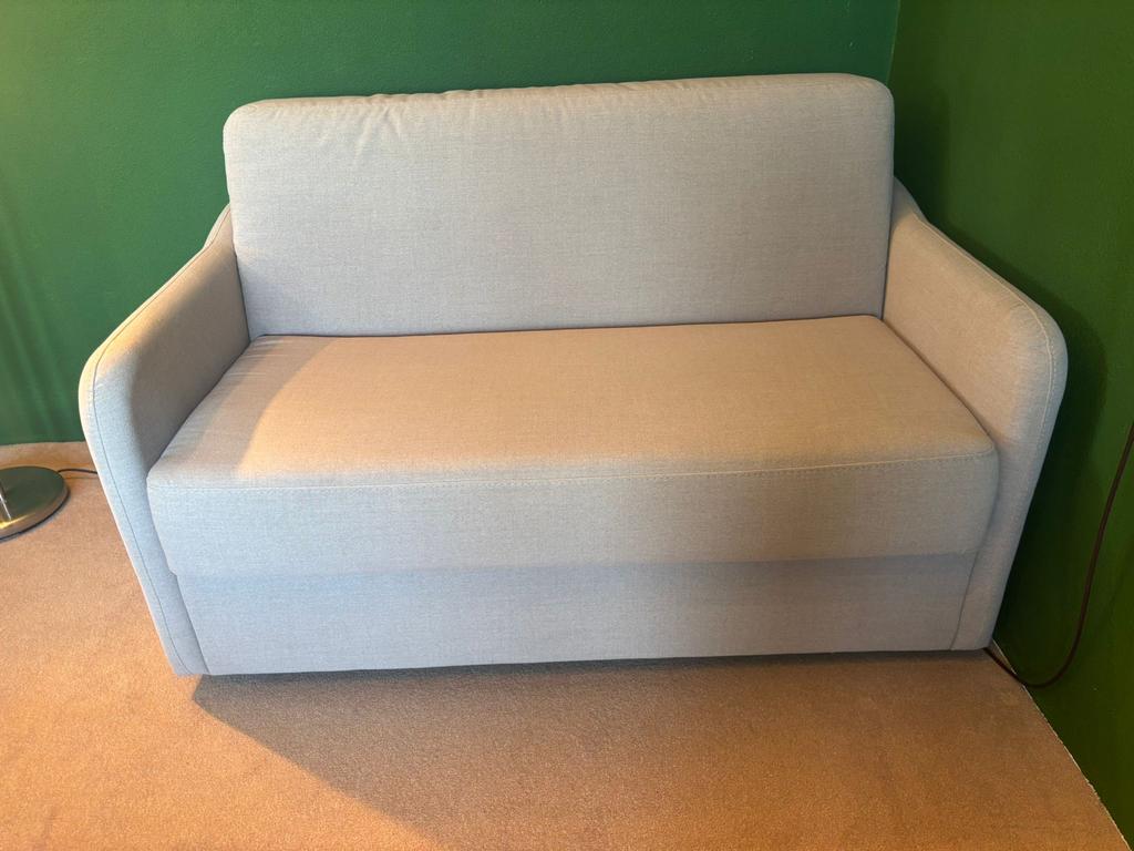 Compacte slaapbank - Ideaal voor kleine ruimtes, Ophalen, 100 cm, Beige, Zo goed als nieuw