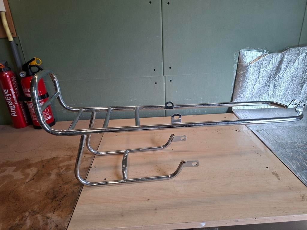 Bromfiets bagagedrager, Fietsen en Brommers, Brommeronderdelen | Oldtimers, Ophalen of Verzenden, Nieuw, Overige typen, Overige merken