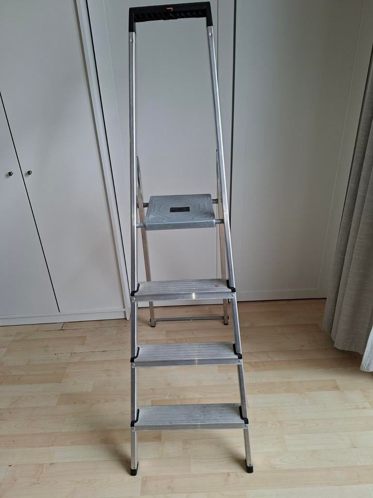 Tomado Trap - Goede staat, Ophalen, Gebruikt, Trap, Minder dan 2 meter