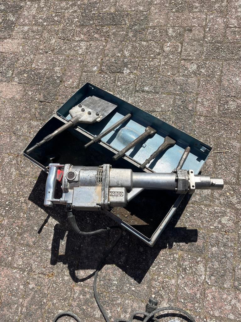 Kango  Breekhamer met accessoires en koffer, Ophalen of Verzenden, Gebruikt, 600 watt of meer, Boor- en/of Breekhamer