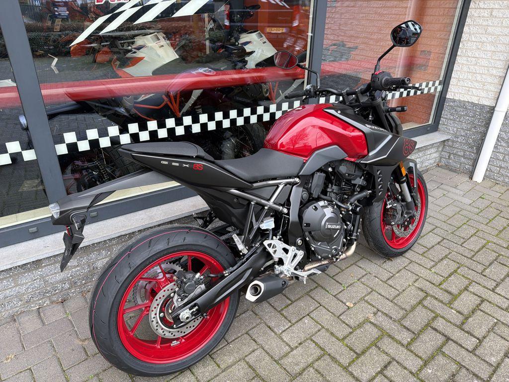 SUZUKI GSX-8S 2026, Motoren, Bedrijf, Naked bike