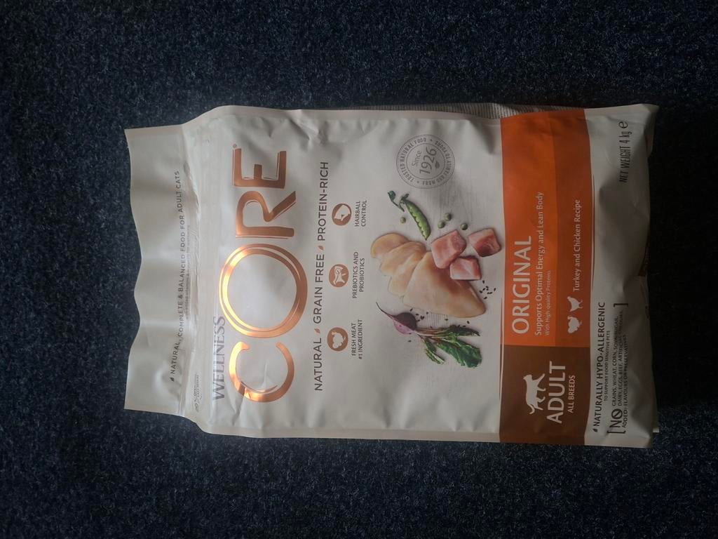 CORE original kattenvoer 4KG zak helemaal nieuw, Dieren en Toebehoren, Ophalen, Kat