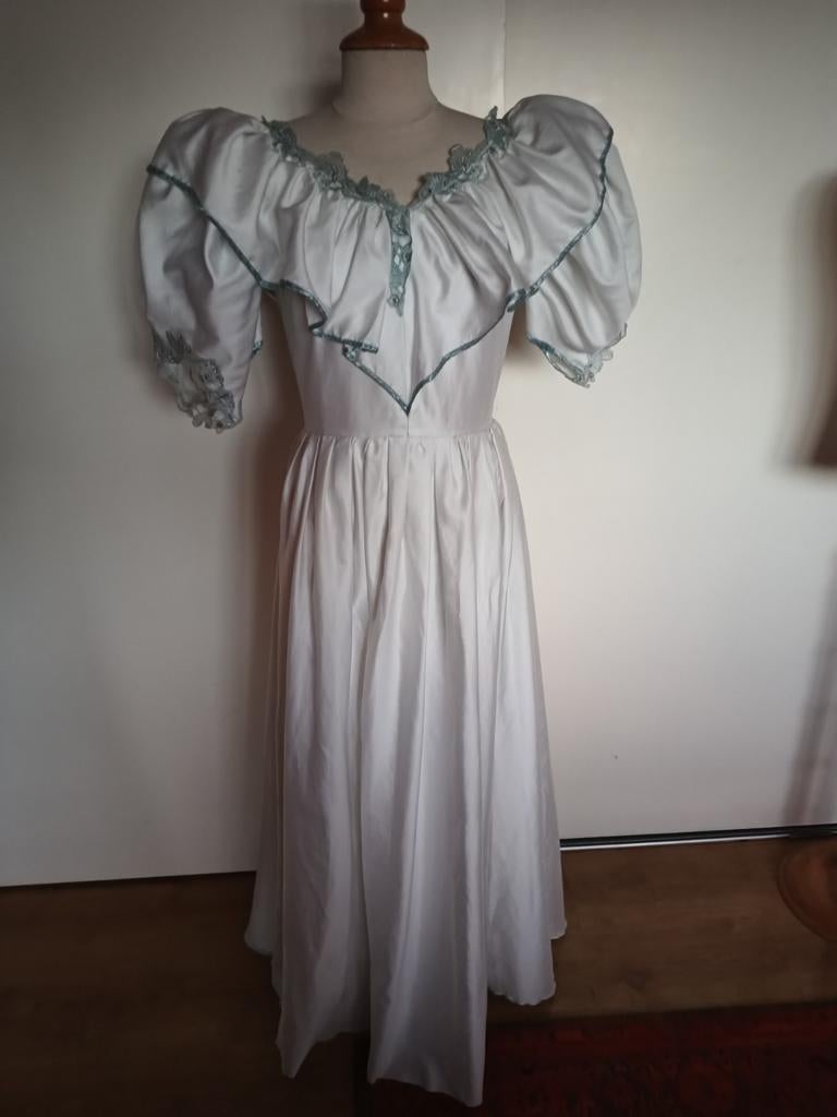 Elfia jurk vintage jurk feestjurk wit met zee groen kant, Maat 38/40 (M), Galajurk, Wit, Ophalen of Verzenden