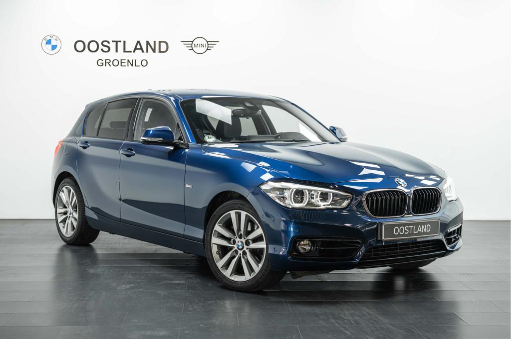 BMW 1 Serie 120i High Executive Sport Line / Sportstoelen /, Auto's, BMW, 1-Serie, Achterwielaandrijving, Gebruikt, 4 cilinders