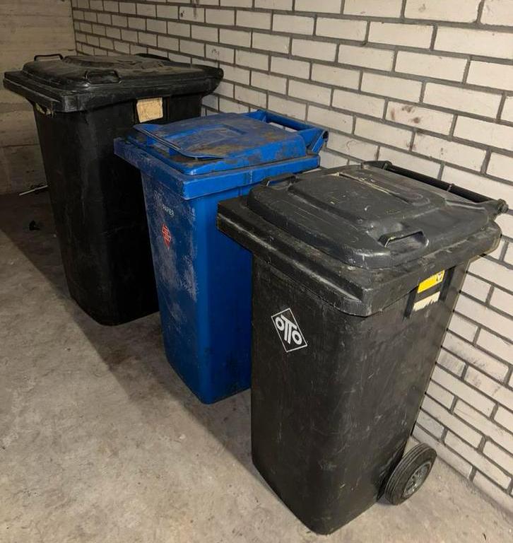 Afvalcontainers kliko container vuilnisbakken vuilcontainer, Ophalen, Zo goed als nieuw