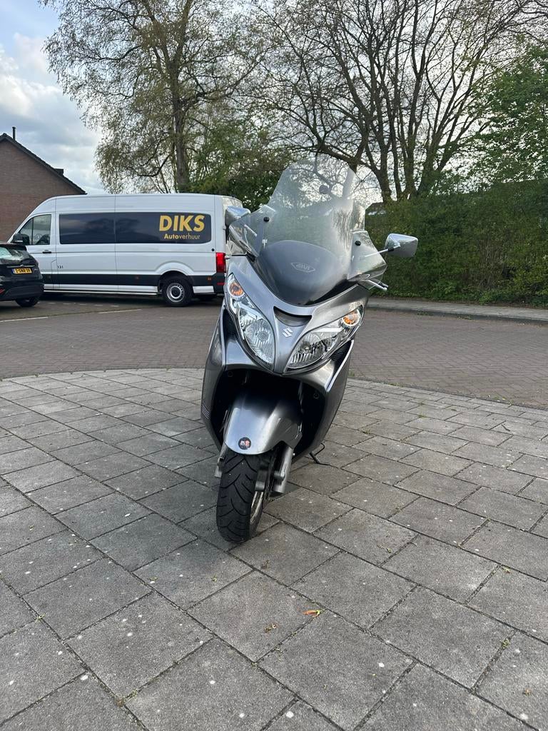 Suzuki Burgman 400 - Goed onderhouden motorscooter, Motoren, Motoren | Suzuki, Scooter, Gebruikt, Particulier, Meer dan 35 kW