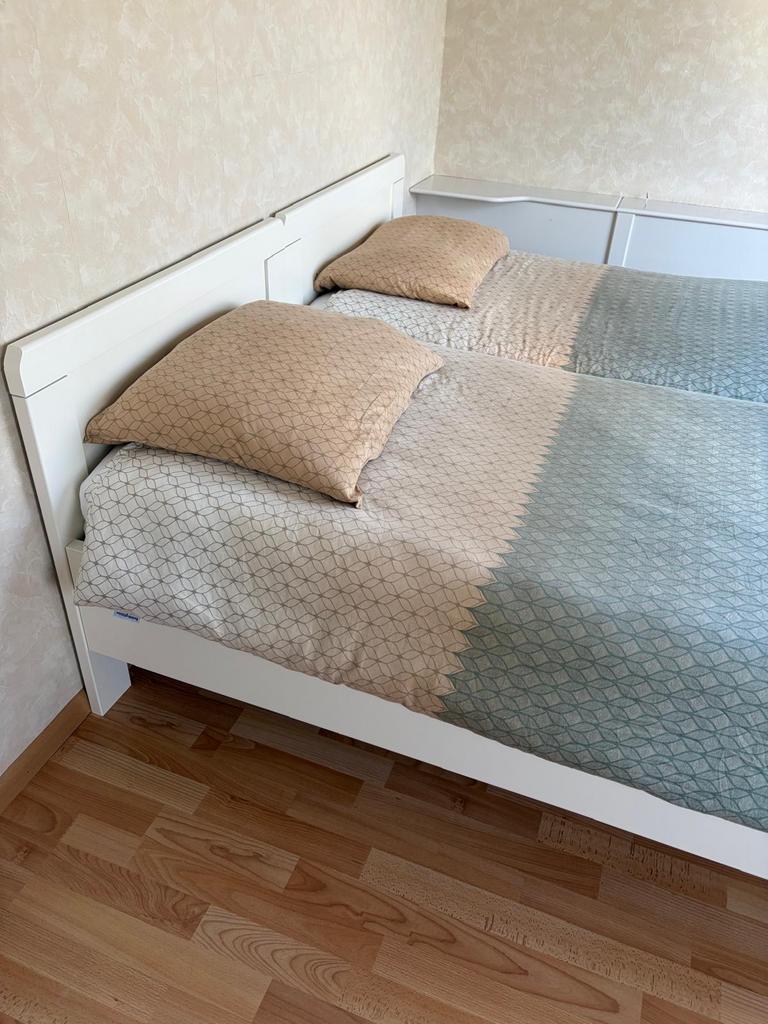 Prachtige 2 senioren bedden, 4 maanden gebruikt., Almere