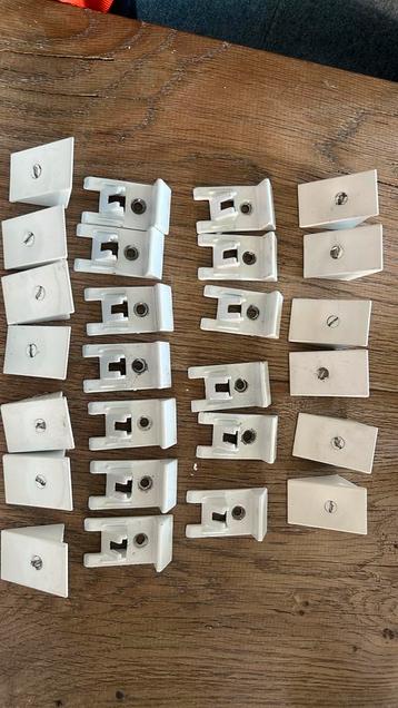 13x zwevend ophangsysteem plank beschikbaar voor biedingen