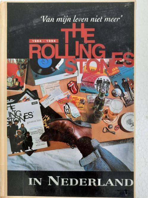 BOEK: DE ROLLING STONES IN NEDERLAND – 1964 – 1994, Boeken, Overige Boeken, Gelezen, Ophalen of Verzenden