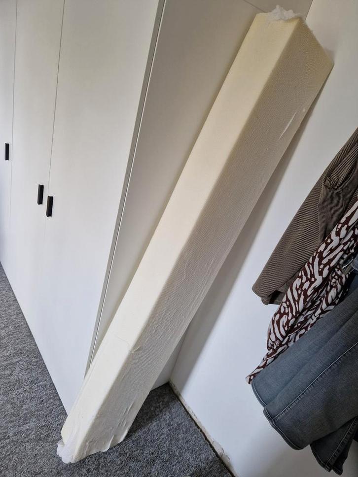 Schuimbalk voor verlengen matras 180 x 15 x 26, Huis en Inrichting, Slaapkamer | Matrassen en Bedbodems, Nieuw, 180 cm, Tweepersoons