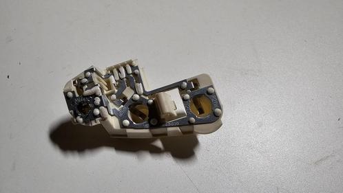 Lamp fitting achterlicht rechts op achterklep BMW 3 serie E9, Auto-onderdelen, Verlichting, BMW, Gebruikt, Ophalen of Verzenden