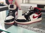 Nime Jordan 1 Mid, Ophalen of Verzenden, Zo goed als nieuw