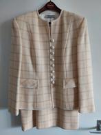 Roomkleurig pakje maat 40 Hero Paris, Ophalen of Verzenden, Nieuw, Maat 38/40 (M), Kostuum of Pak