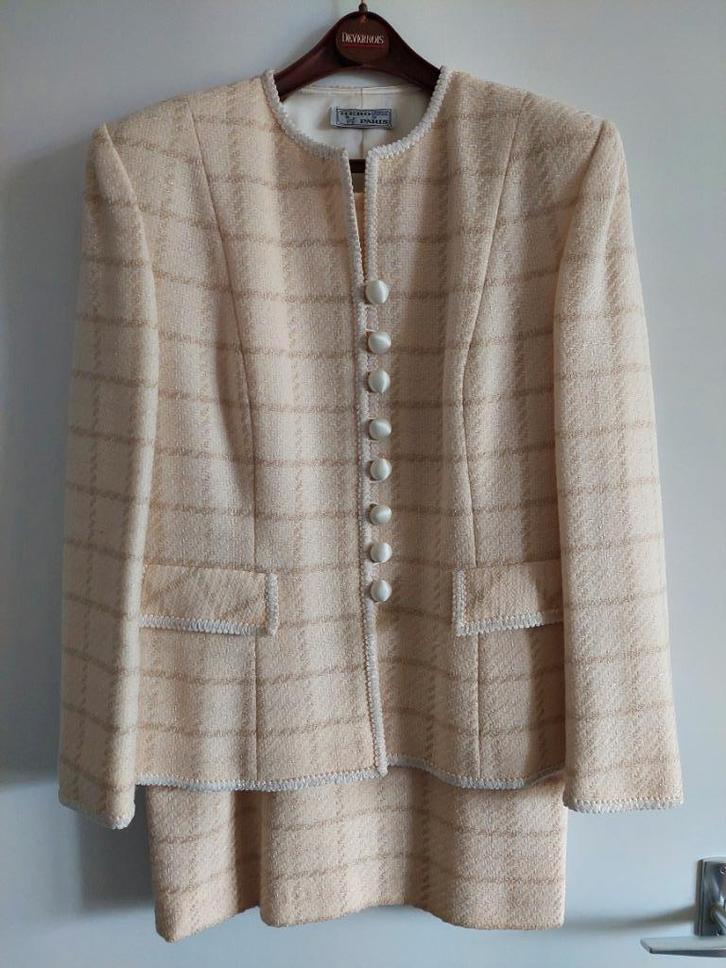 Roomkleurig pakje maat 40 Hero Paris, Kleding | Dames, Jasjes, Kostuums en Pakken, Nieuw, Kostuum of Pak, Maat 38/40 (M), Ophalen of Verzenden