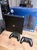 PS4 Pro + 2 Controllers + 3 Games, Met 2 controllers, Ophalen of Verzenden, 1 TB, Pro
