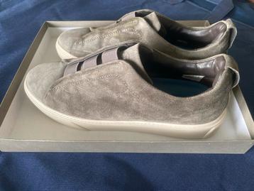 Grijze Heren Sneakers Nubuck Maat 44 beschikbaar voor biedingen
