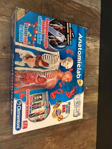 Anatomielab Wetenschap & spel beschikbaar voor biedingen
