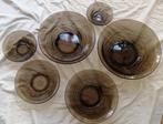 Retro persglas nestschalen vintage, Huis en Inrichting, Keuken | Servies, Ophalen of Verzenden, Glas, Overige stijlen, Schaal of Schalen
