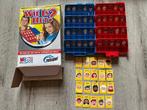 Spel Wie is het, Hobby en Vrije tijd, Gezelschapsspellen | Bordspellen, Een of twee spelers, Ophalen of Verzenden, Reisspel, Gebruikt