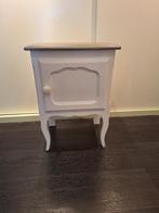 Brocant, lamdelijk, ann queen style nachtkastje, Ophalen, Zo goed als nieuw