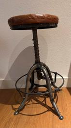 Barkruk brocant / landelijk 4 stuks, Huis en Inrichting, Ophalen, Gebruikt, 60 tot 90 cm, 4 krukken