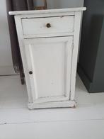 brocante nachtkastje, Antiek en Kunst, Curiosa en Brocante, Ophalen