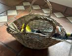 Grote gevlochten mand, Huis en Inrichting, Woonaccessoires | Schalen en Manden, Mand, Nieuw, Ophalen of Verzenden, Riet