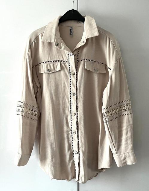 🌷Leuke beige blouse van Golden live L 42 44, Kleding | Dames, Blouses en Tunieken, Zo goed als nieuw, Maat 42/44 (L), Beige, Verzenden